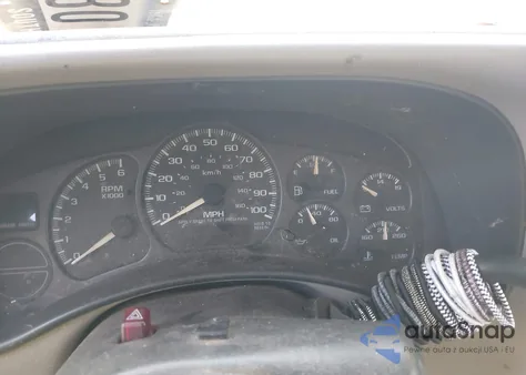 2002 Chevrolet Suburban 1500 Lt из США, поврежденный, VIN 1GNEC16Z12J155606